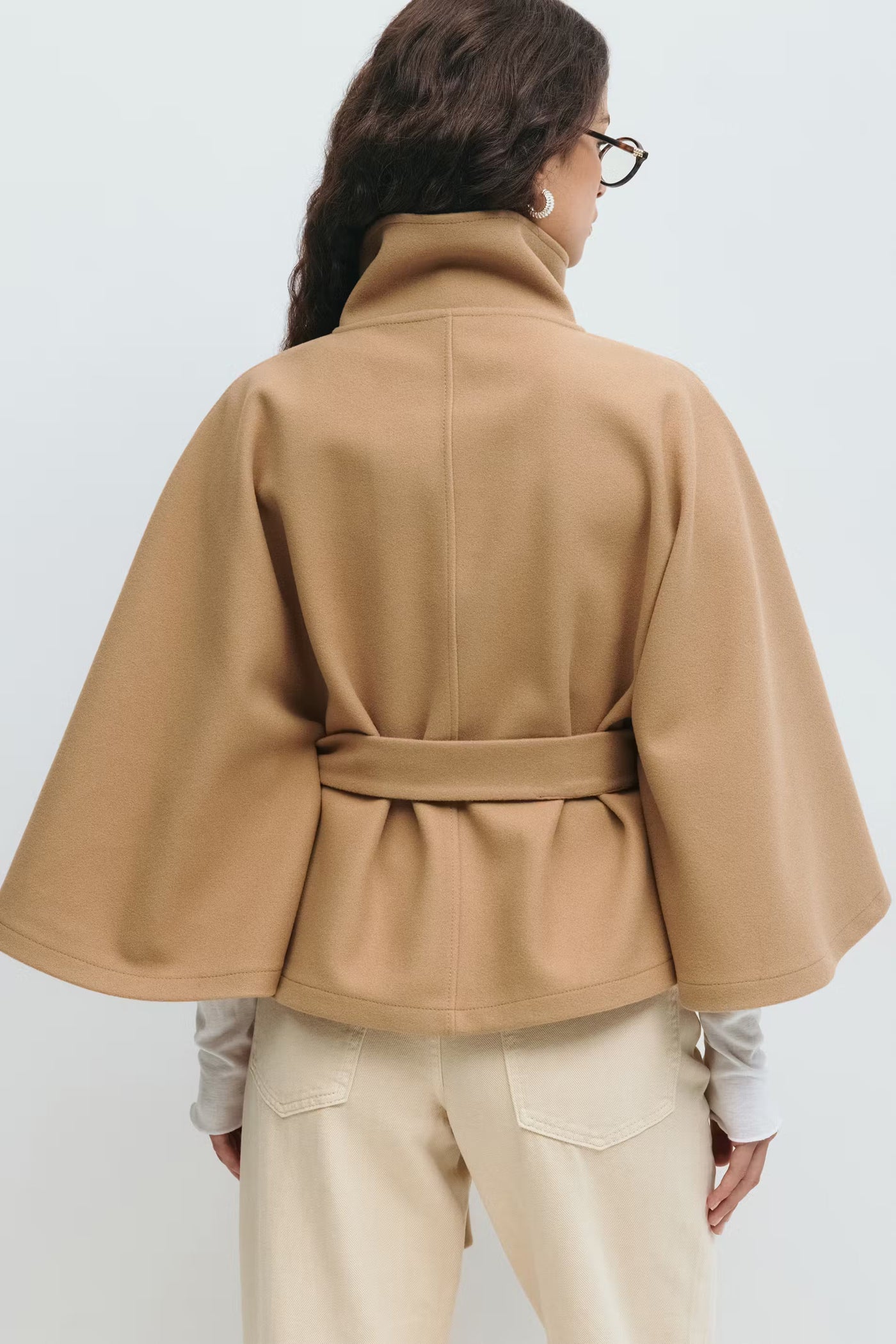 Diané™ | Manteau Élégant pour Femme avec Ceinture & Col Haut