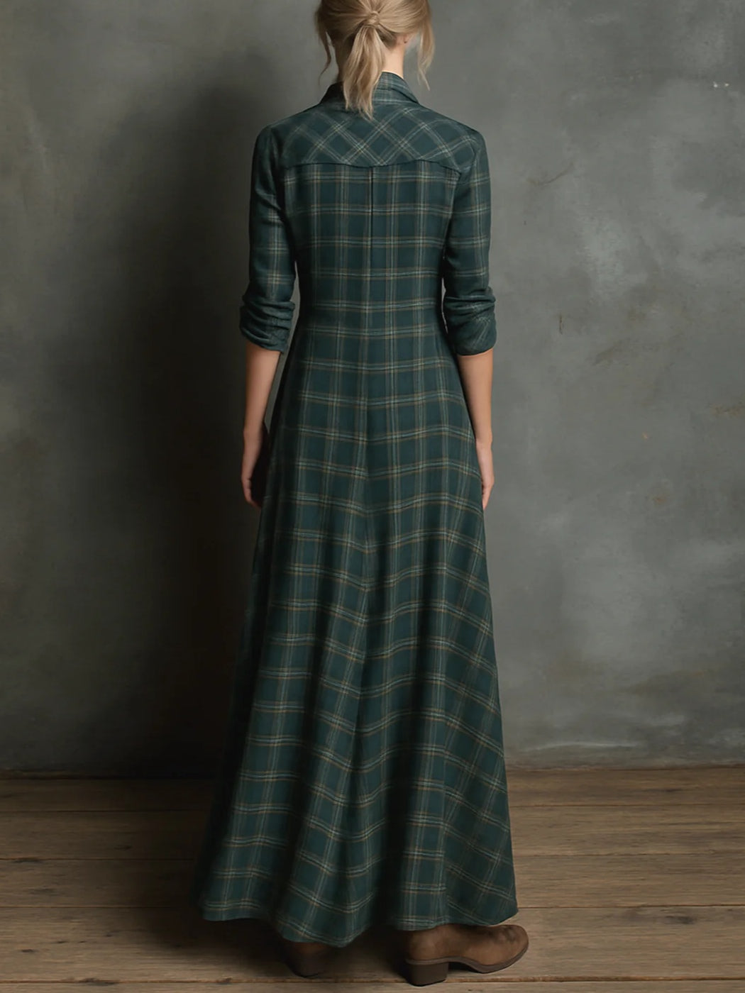 Camélia™ | Lange jurk met groene geruite revers